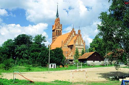 Kościół w Biesowie, warm-maz